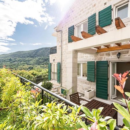 Villa Lavender Herceg Novi Exteriör bild