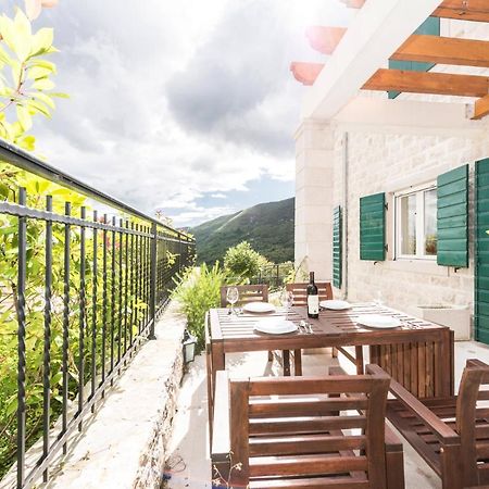 Villa Lavender Herceg Novi Exteriör bild