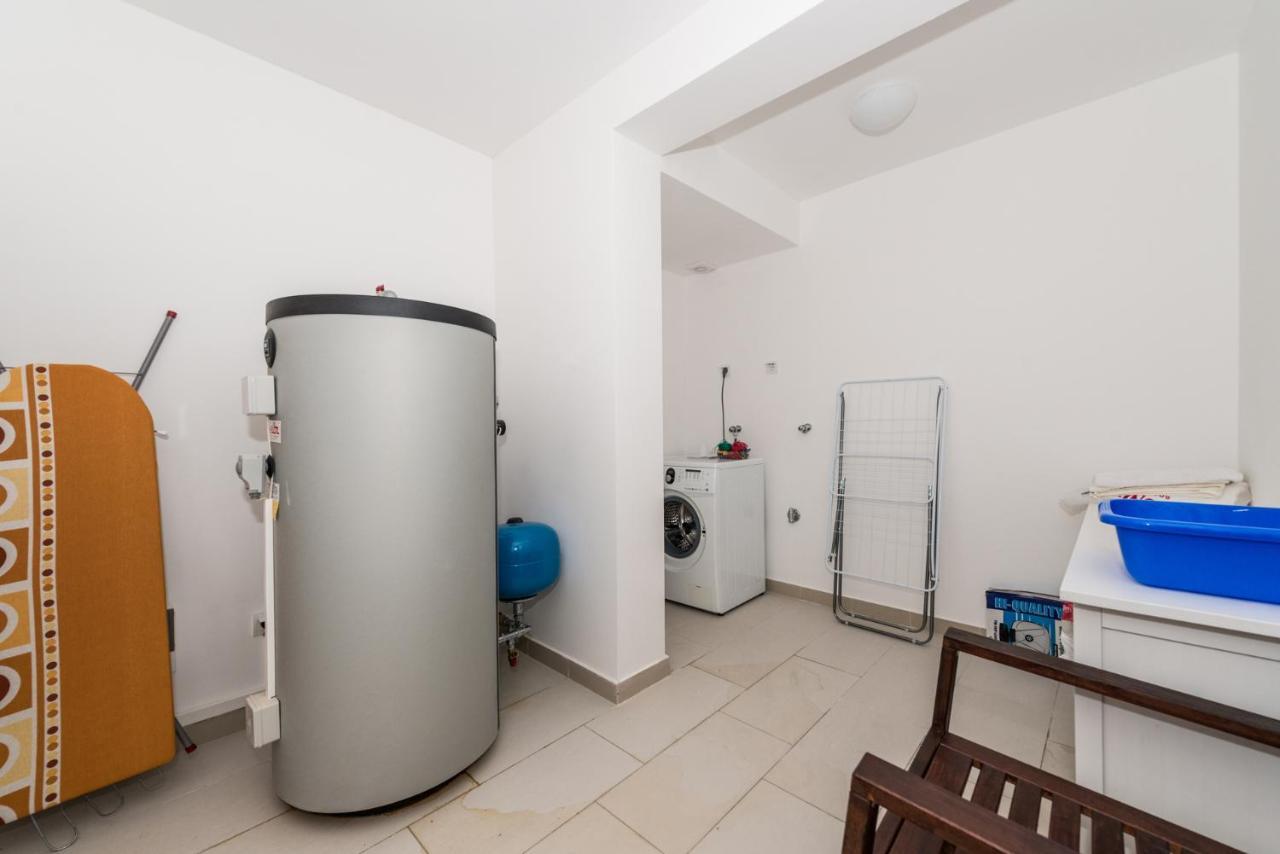 Villa Lavender Herceg Novi Exteriör bild