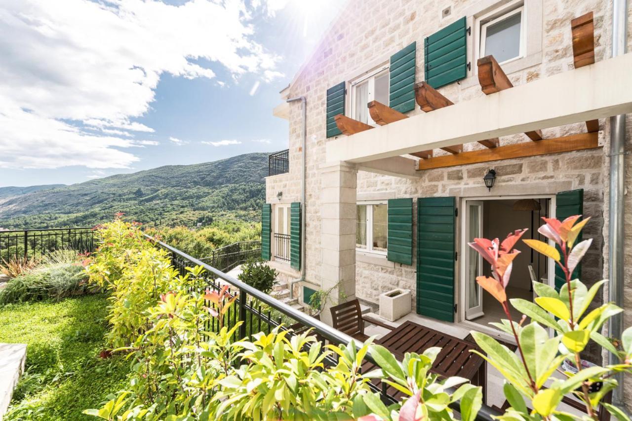 Villa Lavender Herceg Novi Exteriör bild