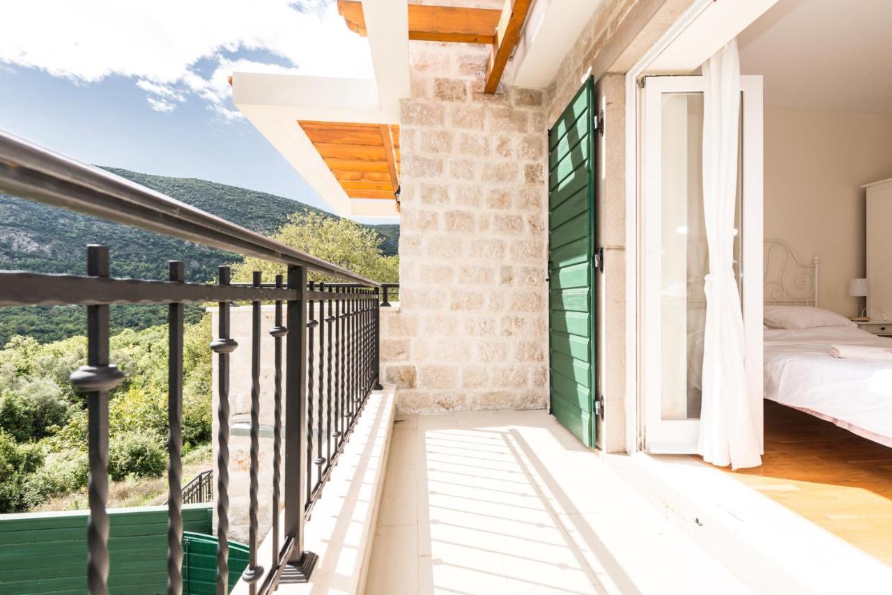 Villa Lavender Herceg Novi Exteriör bild
