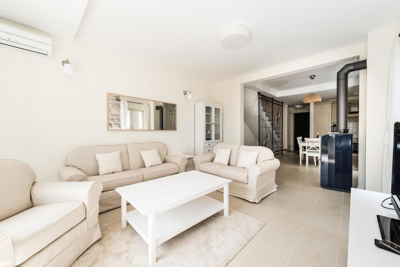Villa Lavender Herceg Novi Exteriör bild